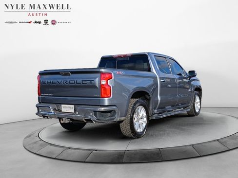 Used 2019 Chevrolet Silverado 1500 LTZ AWD/4WD image 16