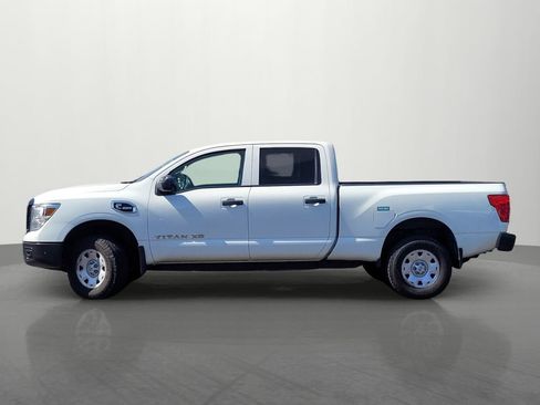 Used 2018 Nissan Titan S w/ S Utility Package image 7