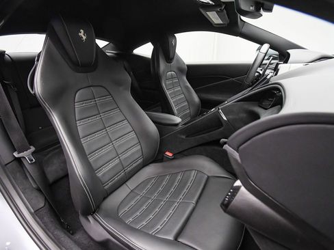 Certified 2023 Ferrari Roma image 17