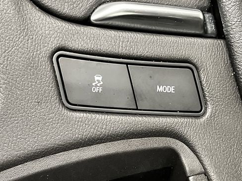 Certified 2025 Cadillac XT5 Premium Luxury image 18