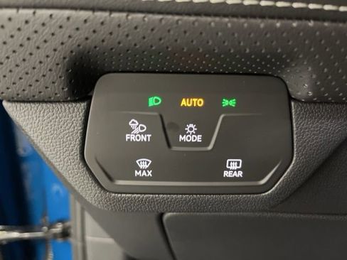 New 2026 Volkswagen Atlas SE image 22