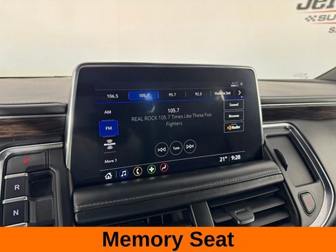 Used 2021 Chevrolet Tahoe Z71 image 13