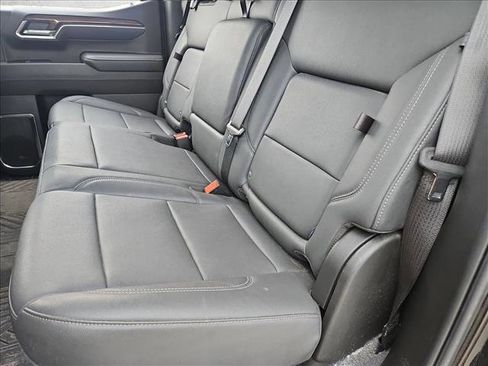 Used 2025 Chevrolet Silverado 1500 LT Trail Boss w/ Convenience Package II image 16