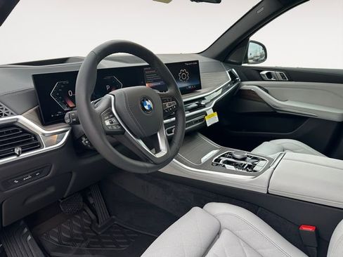 New 2026 BMW X5 xDrive40i image 14