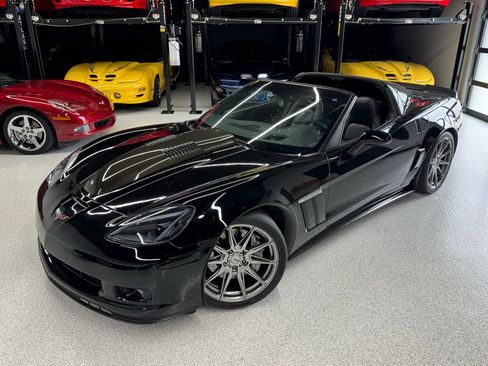 Used 2011 Chevrolet Corvette Grand Sport w/ Preferred Equipment Group RWD image 3