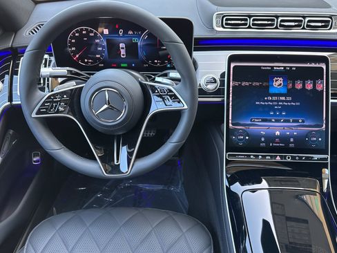 New 2025 Mercedes-Benz S 580e 4MATIC Sedan image 20