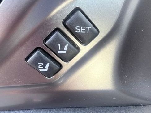 Used 2024 Subaru Outback Limited AWD/4WD image 23