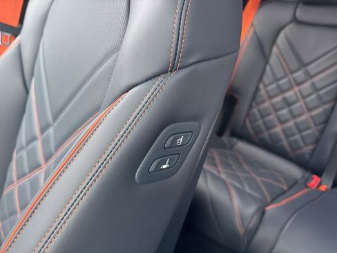 New 2026 Genesis GV70 3.5T Sport Prestige AWD/4WD image 33