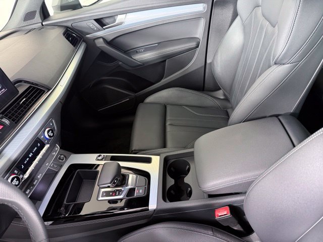 Certified 2024 Audi Q5 2.0T Premium Plus AWD/4WD image 18