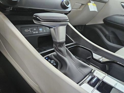 Certified 2025 Hyundai Tucson SEL image 13