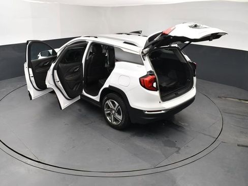Used 2020 GMC Terrain SLT w/ Preferred Package image 28