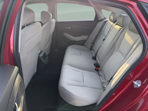 Used 2025 Honda Accord SE image 23