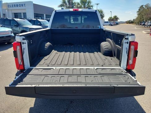 New 2025 Ford F350 Platinum w/ FX4 Off-Road Package AWD/4WD image 10