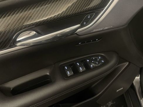 Used 2020 Cadillac XT6 Sport AWD/4WD image 18