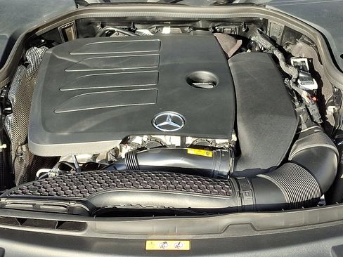 Certified 2023 Mercedes-Benz E 350 4MATIC Sedan image 28