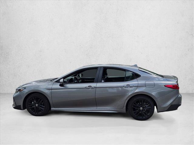 Used 2026 Toyota Camry SE FWD image 8