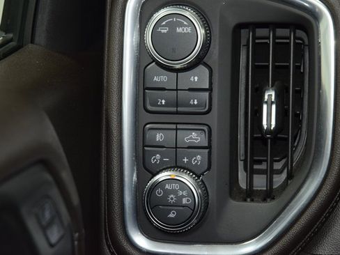 Used 2021 GMC Sierra 1500 Denali w/ Denali Ultimate Package image 36