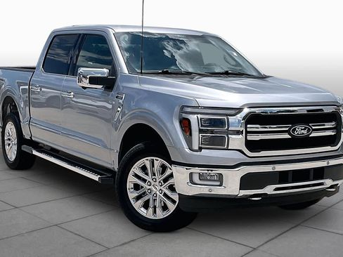 Used 2024 Ford F150 Lariat w/ Equipment Group 502A High AWD/4WD image 3