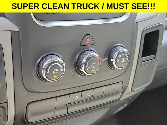 Used 2015 RAM 1500 Express AWD/4WD image 19