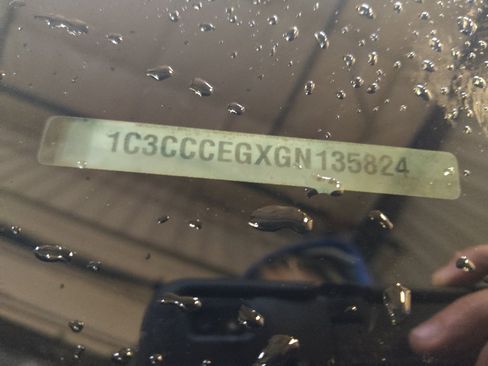 Used 2016 Chrysler 200 C w/ Navigation & Sound Group I image 33