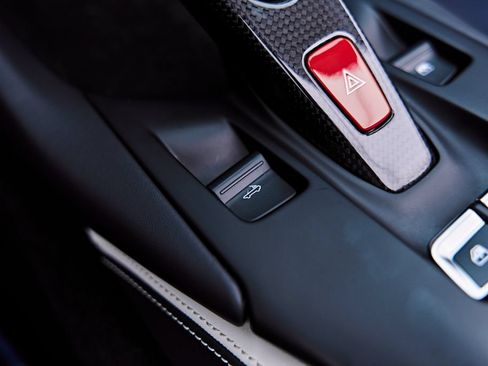 Used 2023 Ferrari 812 GTS RWD image 97