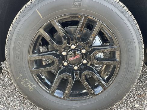 New 2026 GMC Sierra 1500 Elevation AWD/4WD image 32
