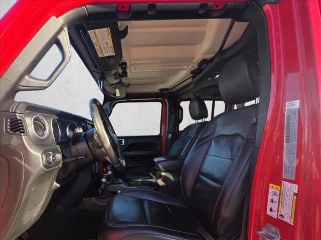 Used 2018 Jeep Wrangler Unlimited Sahara AWD/4WD image 12