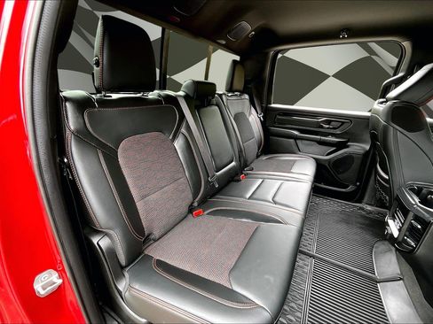 Used 2022 RAM 1500 Big Horn w/ Built-to-serve Edition AWD/4WD image 27