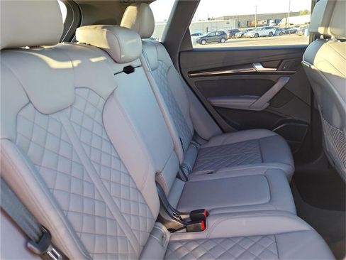 Used 2018 Audi SQ5 Prestige image 28