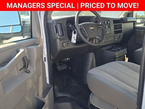 New 2025 Chevrolet Express 3500 w/ Power Convenience Package image 14