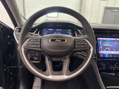 Used 2022 Jeep Grand Cherokee Limited 4xe AWD/4WD image 14