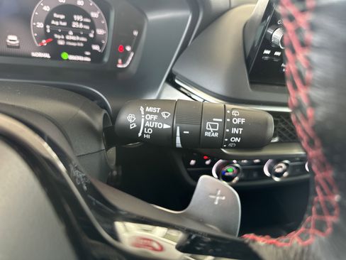 Used 2025 Acura ADX A-Spec image 28