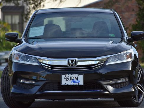 Used 2016 Honda Accord Sport image 3