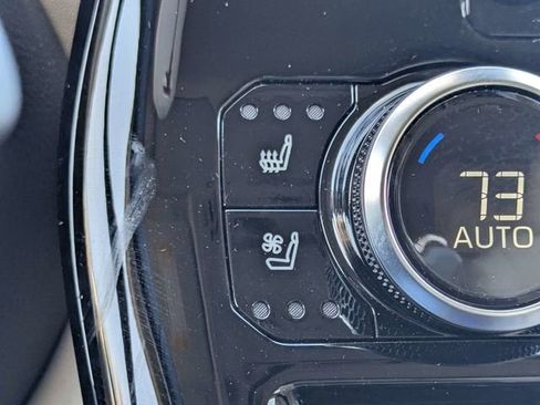 Used 2022 Toyota Highlander Limited image 25