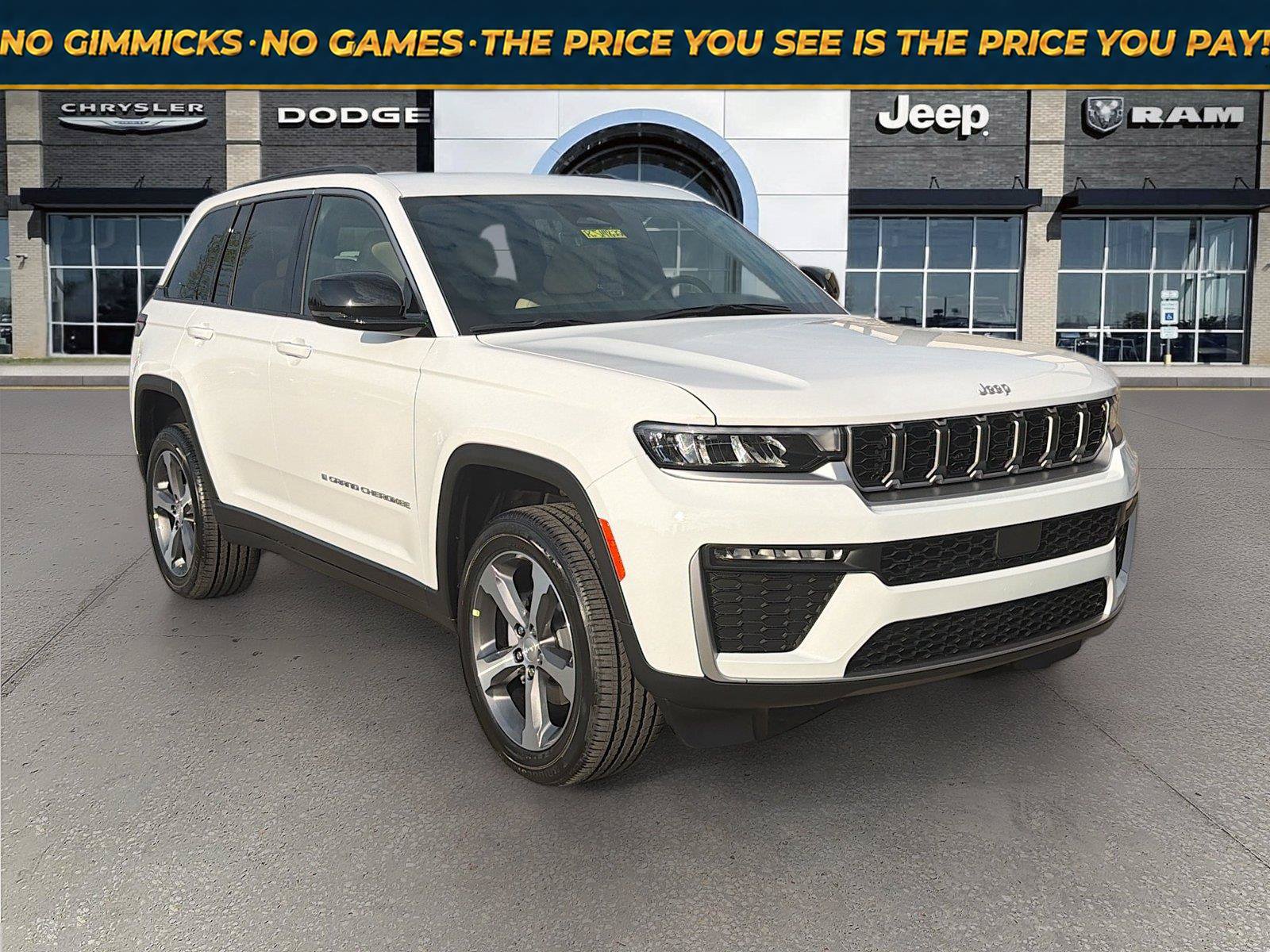New 2026 Jeep Grand Cherokee Limited AWD/4WD image 1