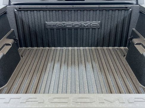 New 2025 Toyota Tacoma TRD Off-Road image 7