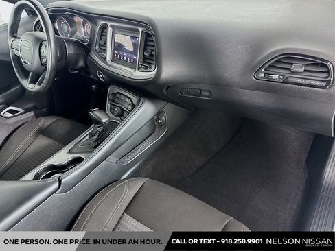 Used 2023 Dodge Challenger SXT RWD image 27