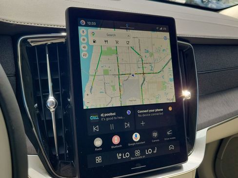 New 2026 Volvo XC90 B6 Ultra w/ Lounge Package AWD/4WD image 9