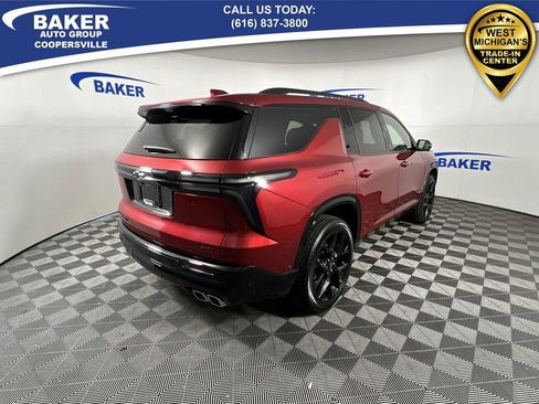 Certified 2024 Chevrolet Traverse RS image 9