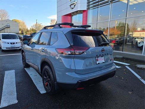 New 2026 Nissan Rogue Rock Creek image 8