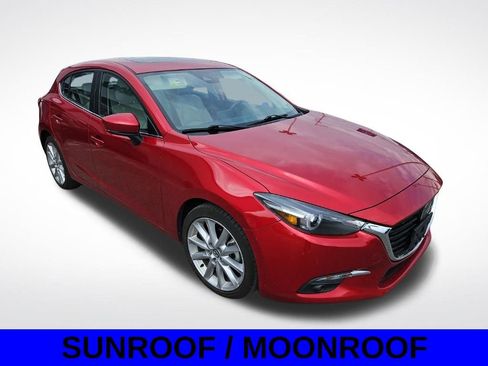 Used 2017 MAZDA MAZDA3 Grand Touring w/ Premium Equipment Package FWD image 3