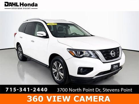 Used 2019 Nissan Pathfinder SL image 1