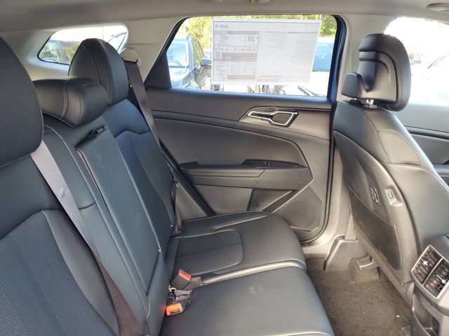New 2026 Kia Sportage SX FWD image 30