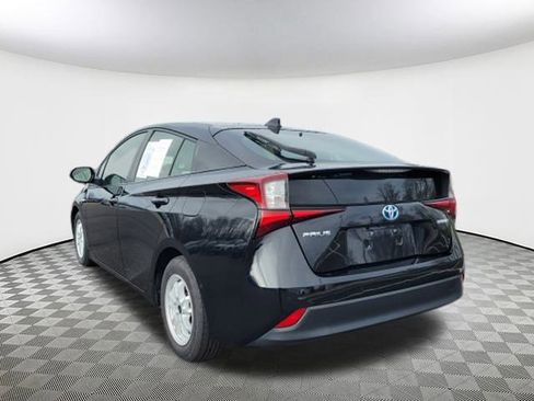 Used 2022 Toyota Prius L Eco image 6