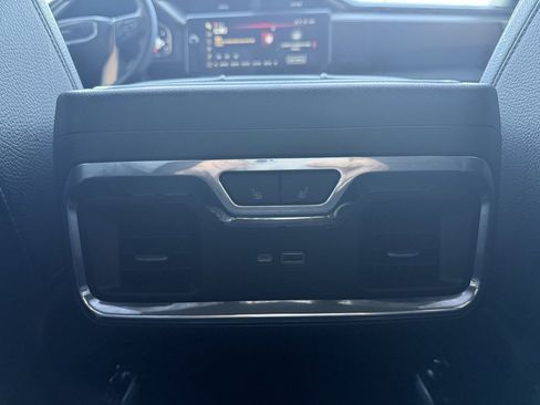 Used 2024 GMC Sierra 1500 Denali w/ Denali Reserve Package image 13