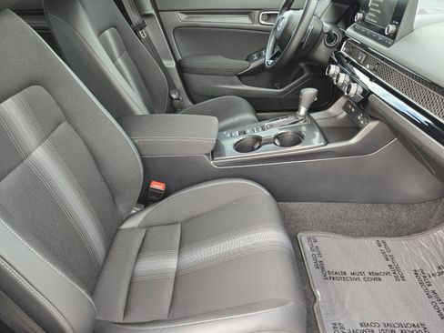 Certified 2024 Honda Civic Sport image 31