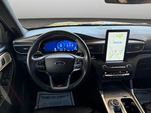 Used 2020 Ford Explorer ST w/ ST Street Pack image 31