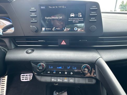 Used 2026 Hyundai Elantra Sport FWD image 28