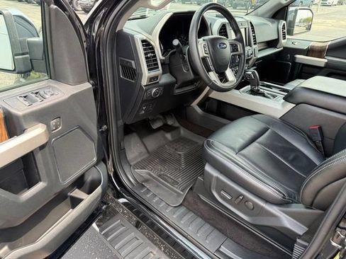 Used 2020 Ford F150 Lariat w/ Equipment Group 502A Luxury AWD/4WD image 16