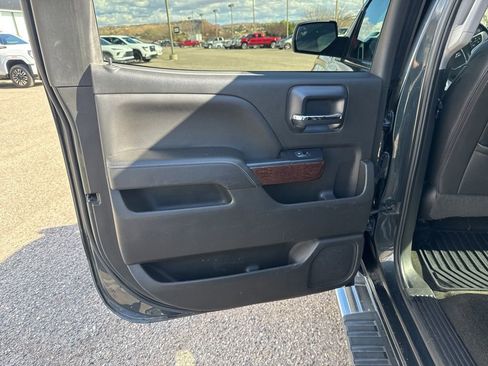 Used 2018 GMC Sierra 1500 SLT image 19